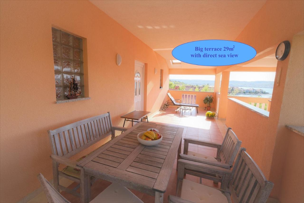 Apartments Coral, Klimno, Island Krk 외부 사진