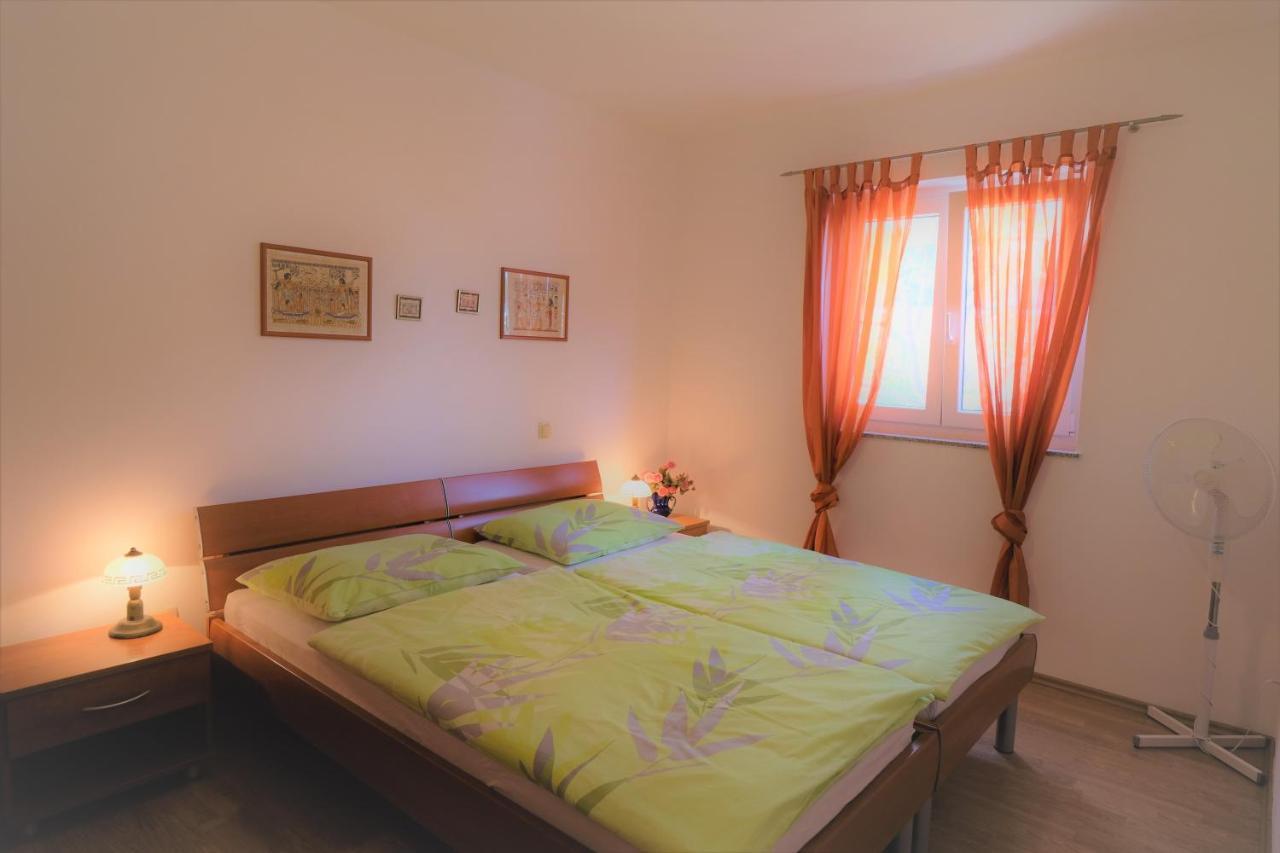 Apartments Coral, Klimno, Island Krk 외부 사진